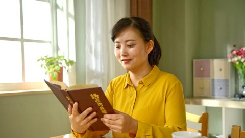 脱掉虚荣脸面　看见神的笑脸